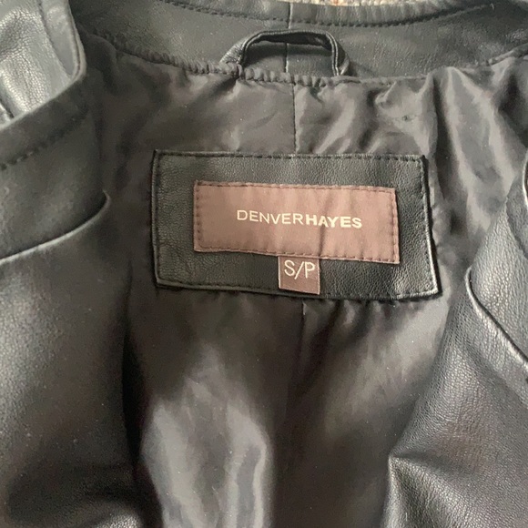 Leather jacket - Picture 2 of 5